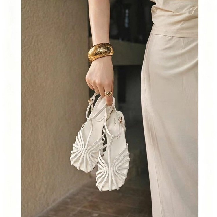 รองเท้าสานสไตล์ฝรั่งเศสวินเทจ  - Vintage Fashion In 2026 บทวิจารณ์และราคา