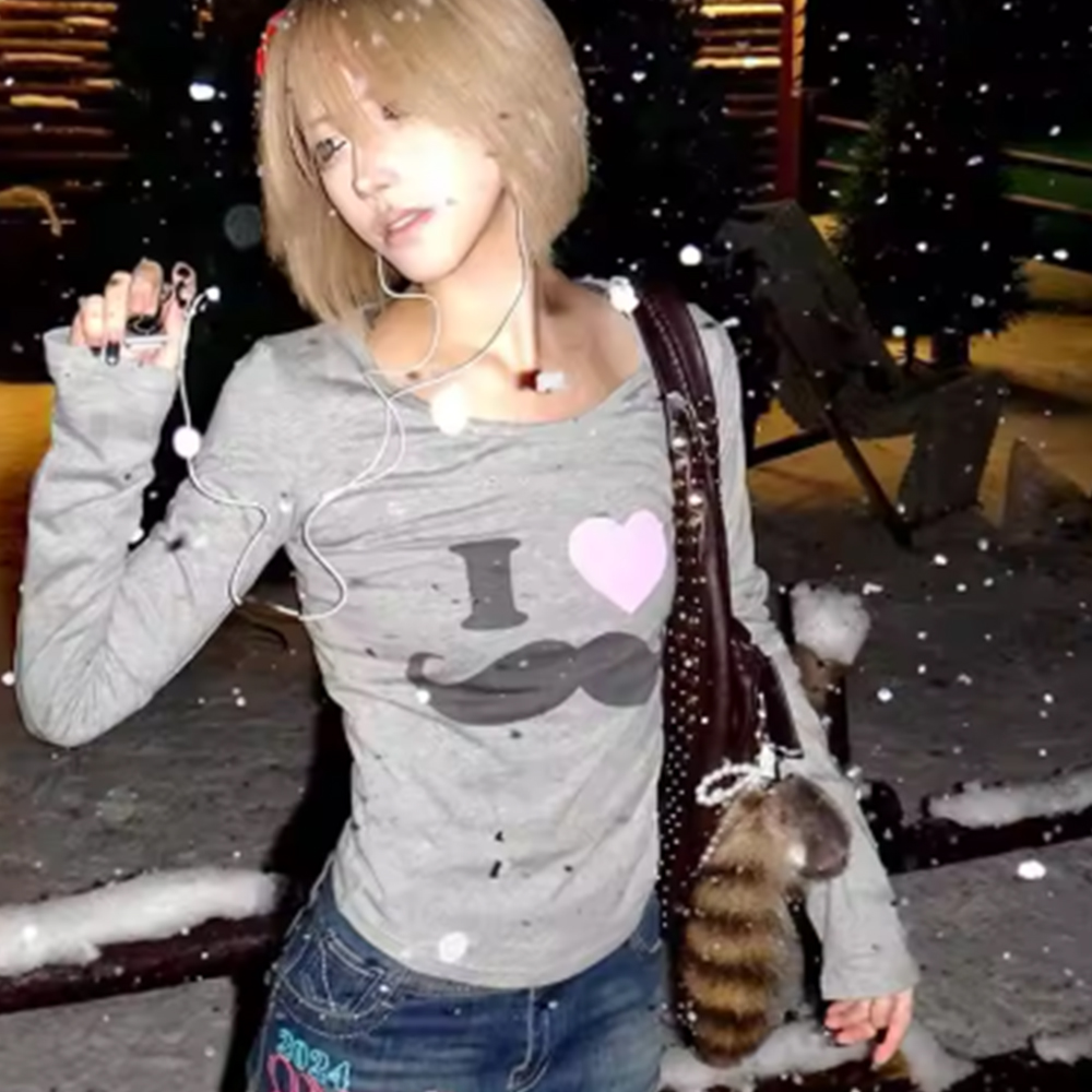 เสื้อยืดพิมพ์ลายเคราสไตล์ Y2K  - Vintage Fashion Y2K บทวิจารณ์และราคา