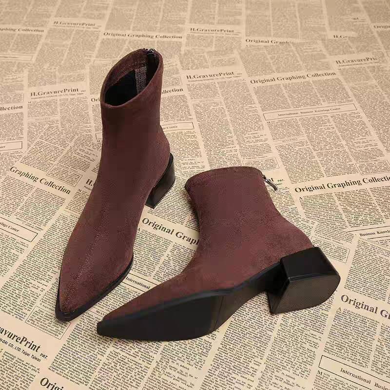 รองเท้าบูทส้นเตี้ยผู้หญิงสไตล์ - Vintage Fashion In 2026 บทวิจารณ์และราคา
