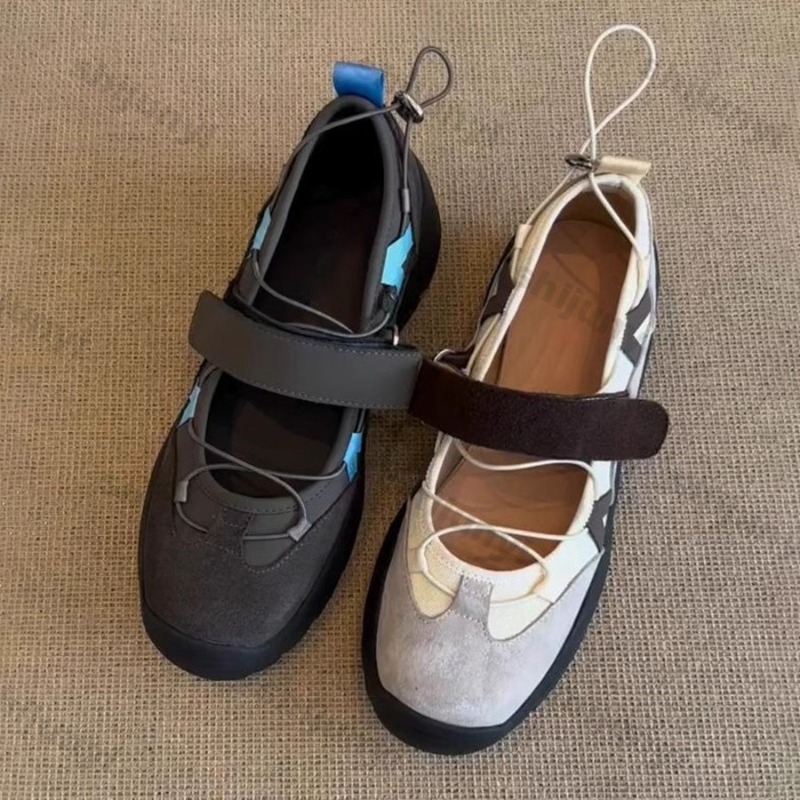 รองเท้าผ้าใบส้นตึกทรงกลมสไตล์ว - Vintage Fashion In 2026 บทวิจารณ์และราคา