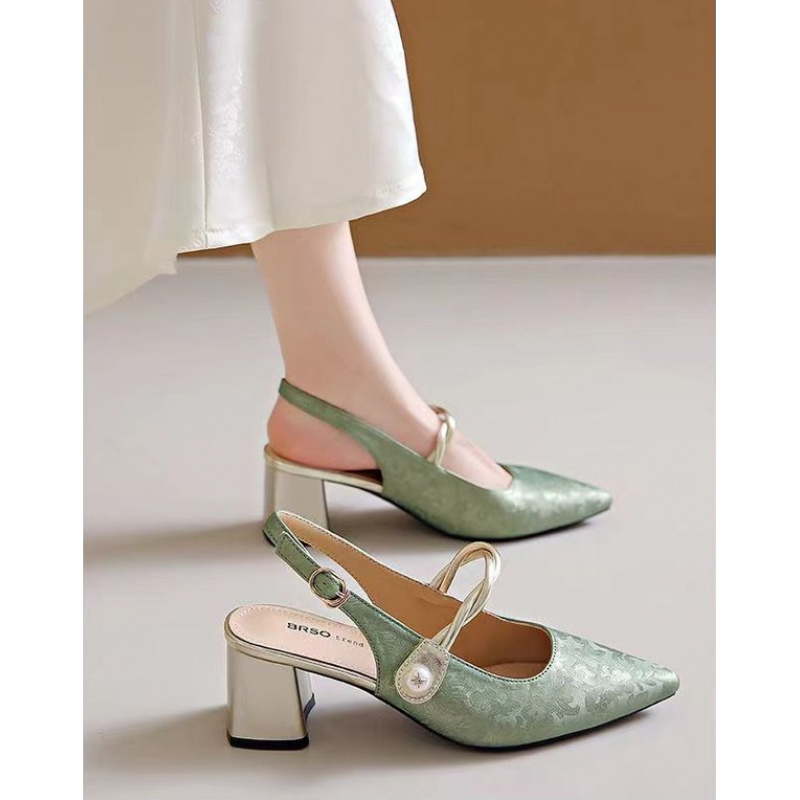 รองเท้าส้นตึกแบบสวมเปิดส้น ปลา - Vintage Fashion In 2026 บทวิจารณ์และราคา